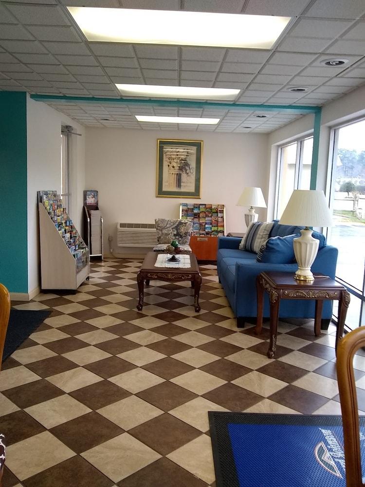 Howard Johnson By Wyndham Virginia Beach Extérieur photo